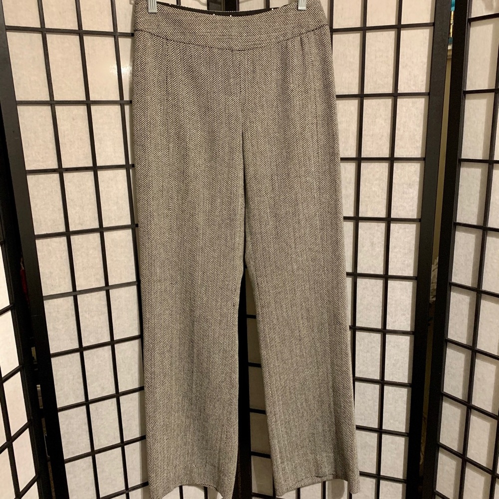 Ladies Black & Ivory Herringbone Slacks Size 4